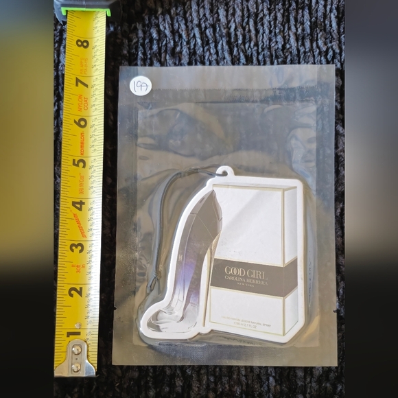Freshie-Carolina Herrera-Good Girl Air Freshener-MANY FRAGRANCES AVAILABLE!! - Picture 3 of 6